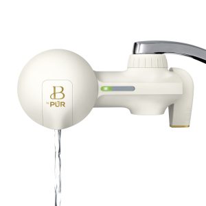 Beautiful by PUR Horizontal Faucet Mount Filtration System. White Icing