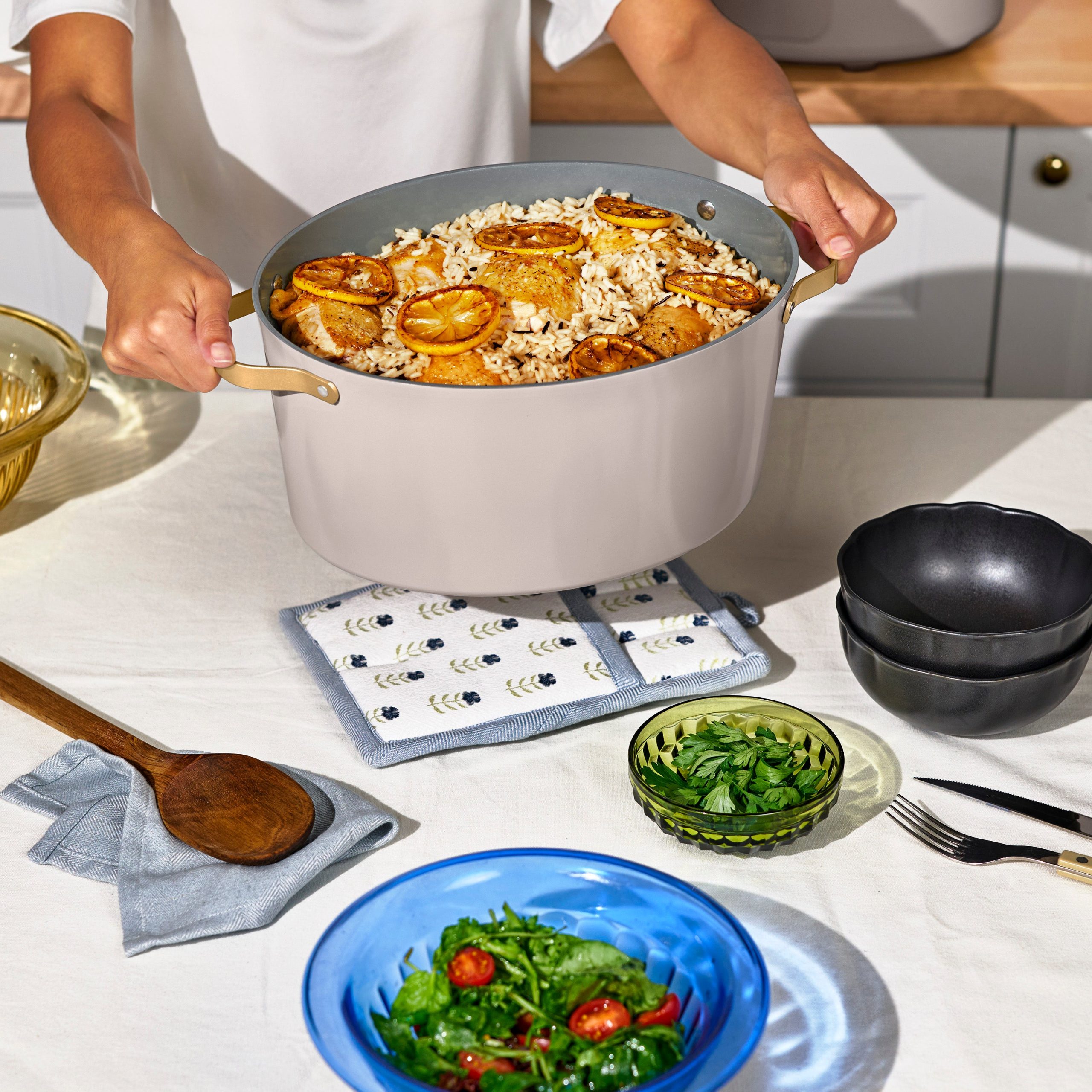 Beautiful 8.0 QT 10-in-1 Prog Multi-cooker w/ Bamboo Steamer - Image 23