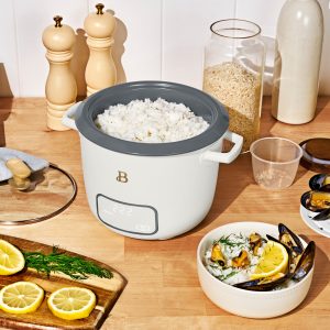 6-Cup Digital Rice Cooker with Glass Lid