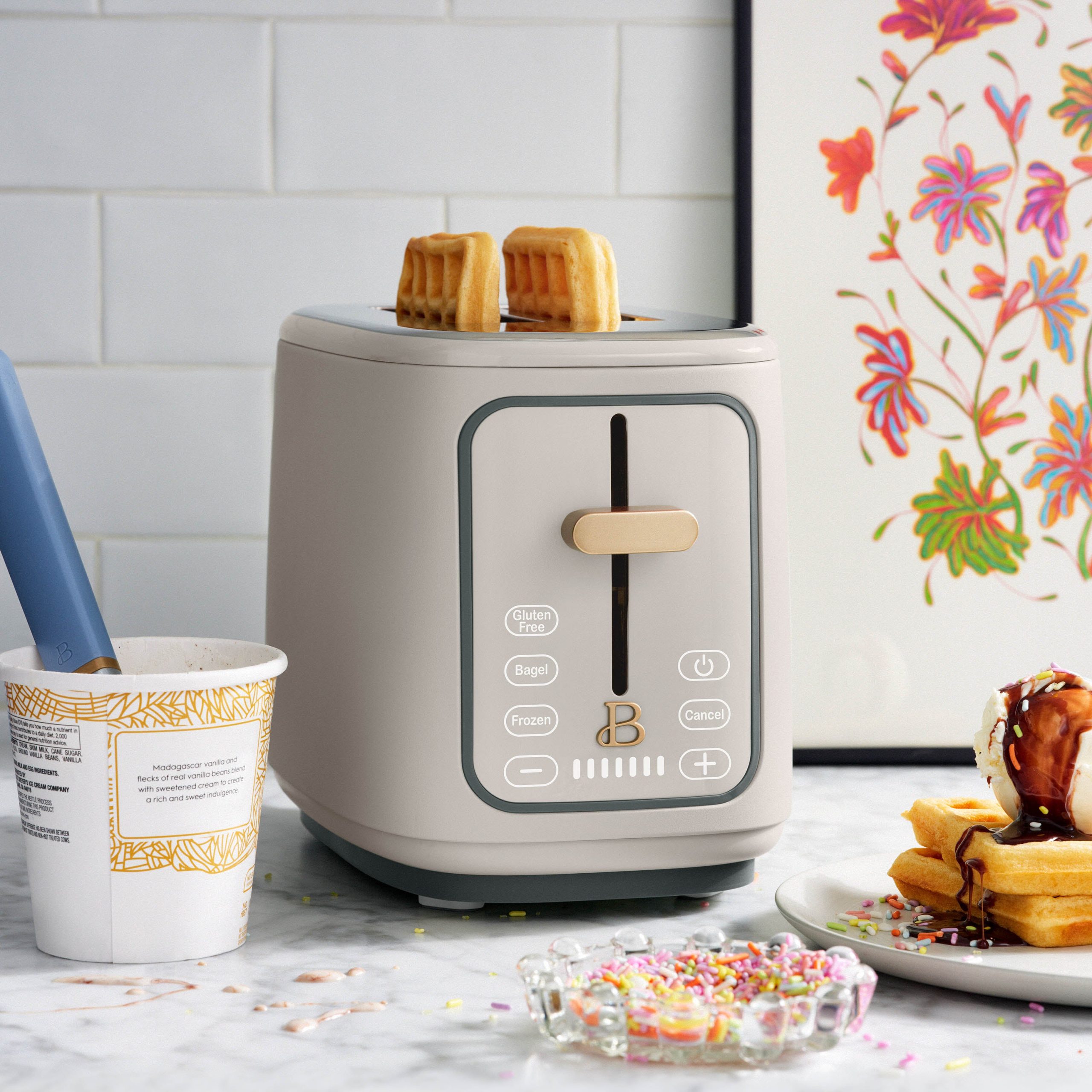2-Slice Toaster with Touch-Activated Display - Image 24
