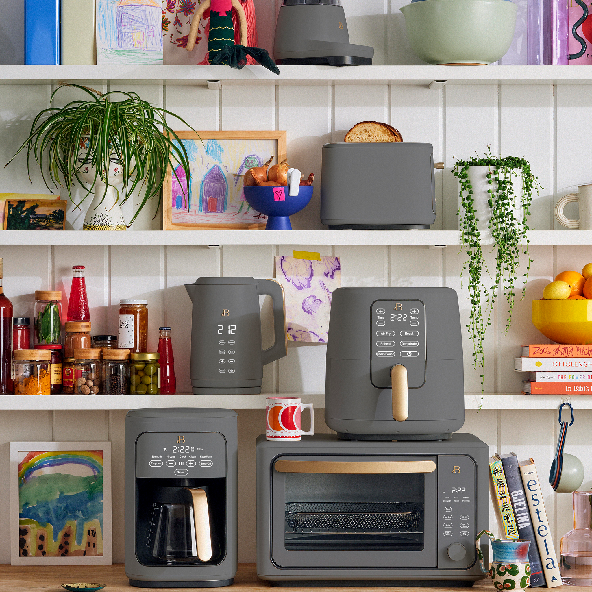 2-Slice Toaster with Touch-Activated Display - Image 9