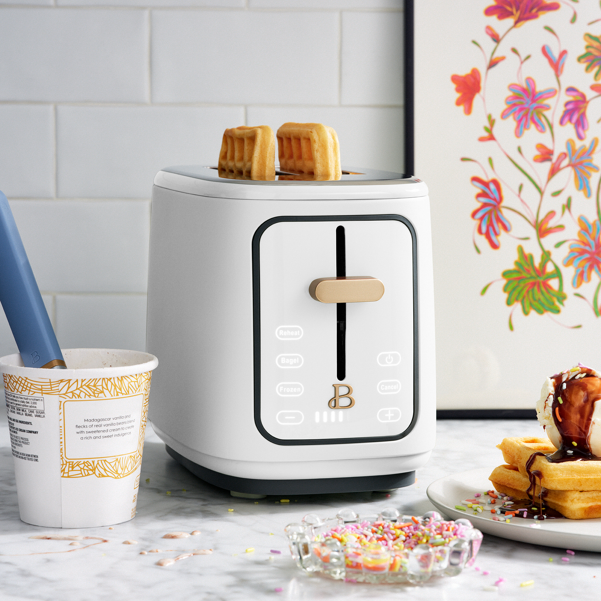 2-Slice Toaster with Touch-Activated Display - Image 14